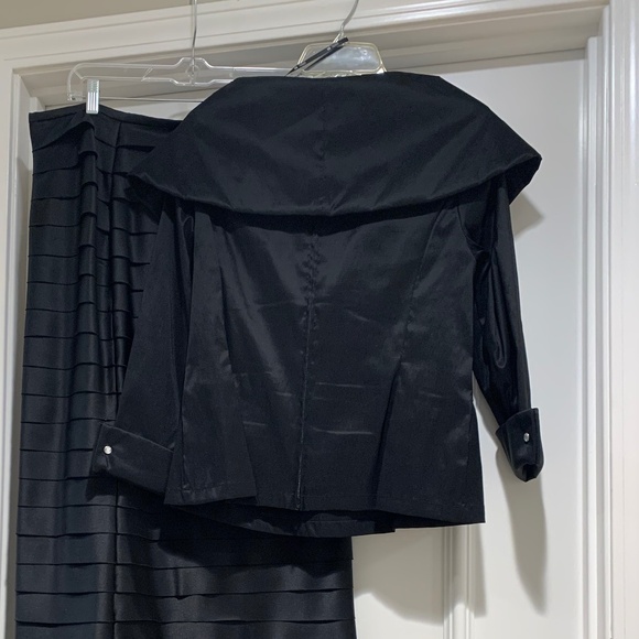 Top - Picture 6 of 6